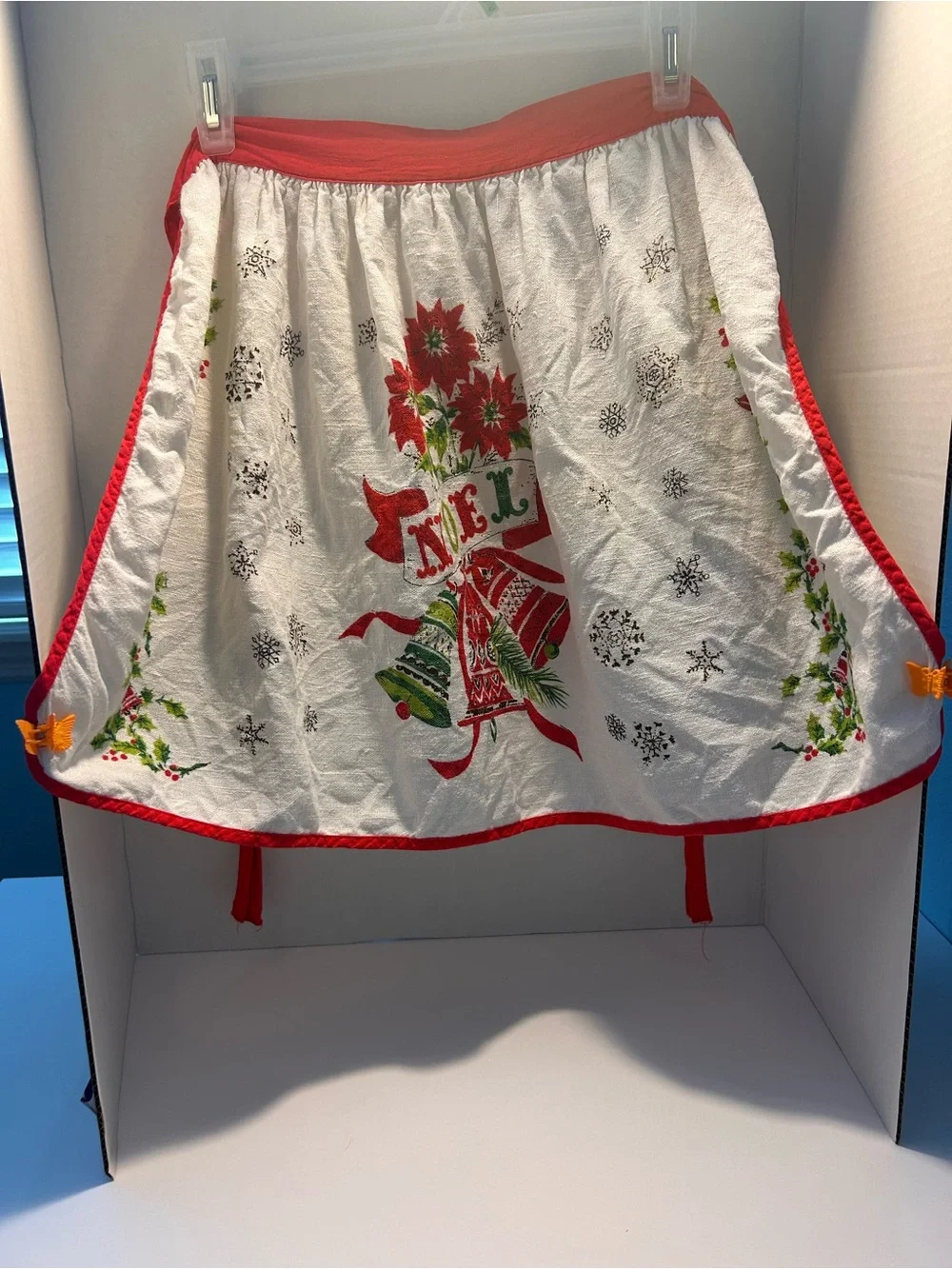 Vintage 1960s Christmas Apron Noel Theme Christmas